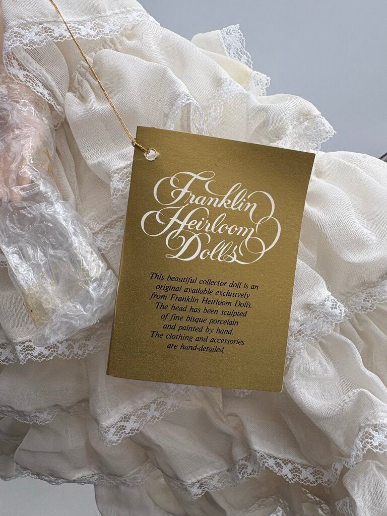 Franklin Heirloom Dolls Scarlett O'Hara's White Party Dress 19" Mint in Box