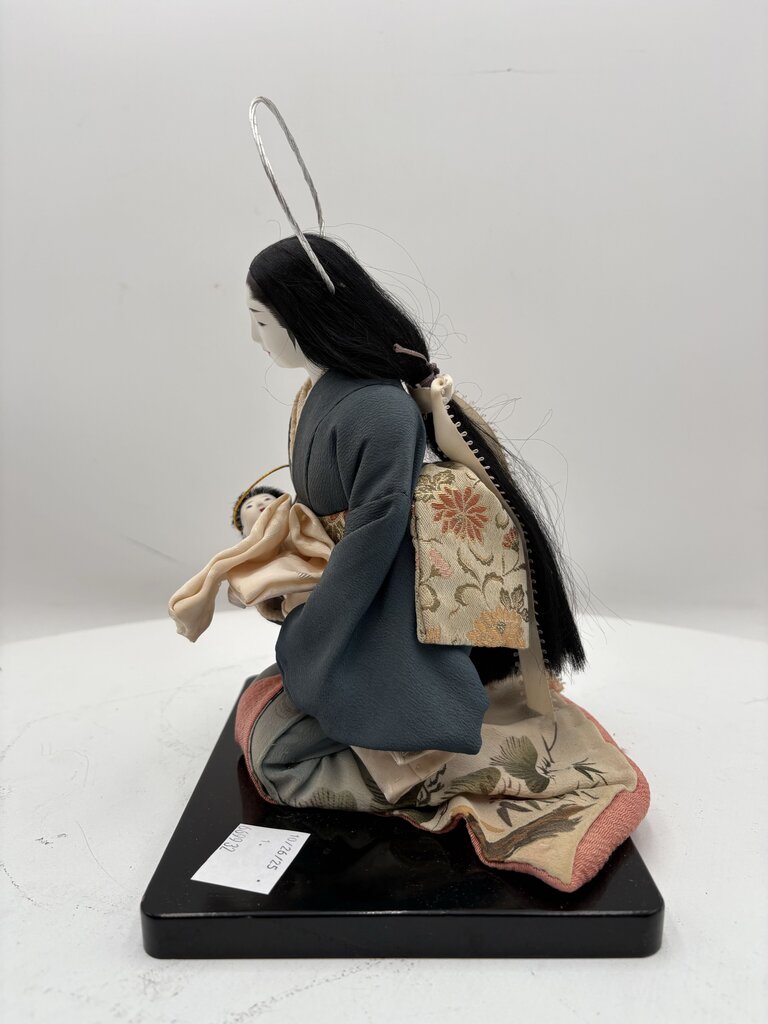 Japanese GoFun Doll Madonna & Child Figural on Stand