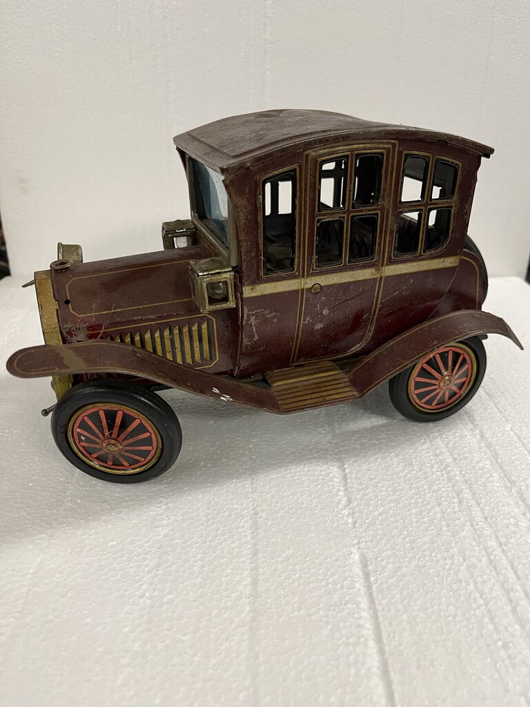 Vintage Rosko Japan Tin Grand-Pa Car