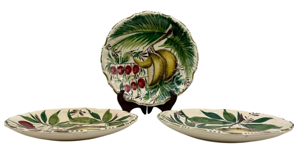 A. Borsato Nove Majolica Style Fruit Motif Plates 8" (3Pcs)