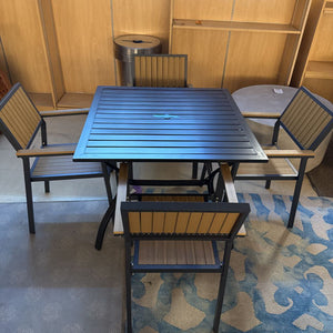 PamaPic Patio Dining Chairs (4) With Table (1)
