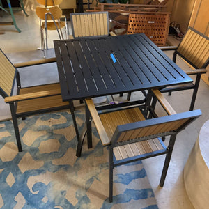 PamaPic Patio Dining Chairs (4) With Table (1)