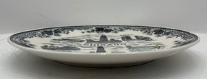 Souvenier Porcelain "Chicago" Decorative Plate