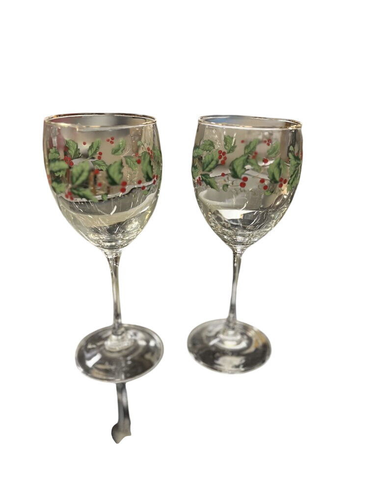 Vintage Arcoroc Christmas Holly Ivy Long Stem Wine (Pair)