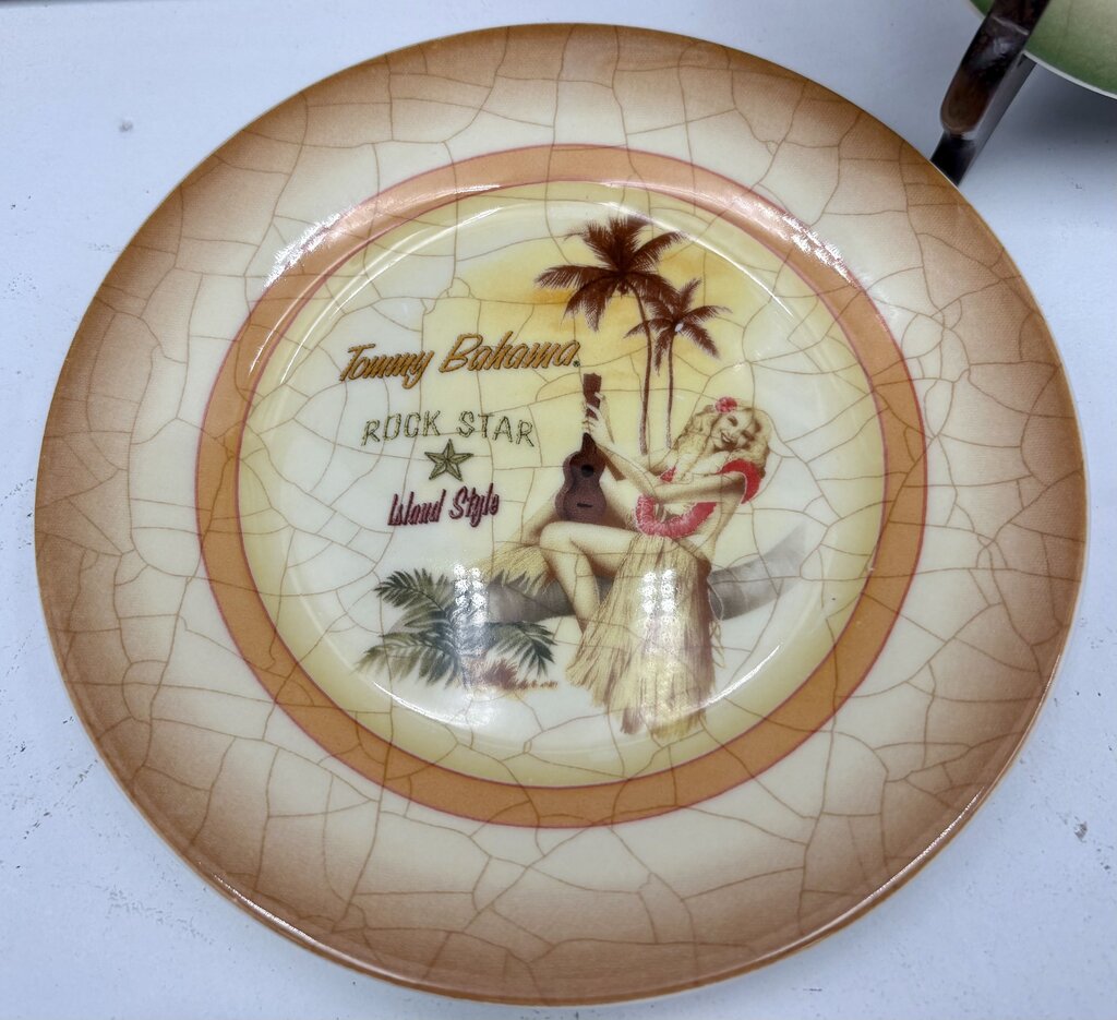 Tommy Bahama Porcelain Haiwiian Party Theme Plates 6.5" Set of 6