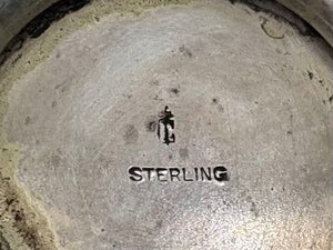 Early 20th C. Thomas Co. Ma.Sterling Silver Lidded Pill Snuff Box w/ Tongs (3Pcs)