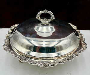 Countess International #6262 Silver Plate Footed Pyrex Lined Lidded Serving Dish (3Pcs)