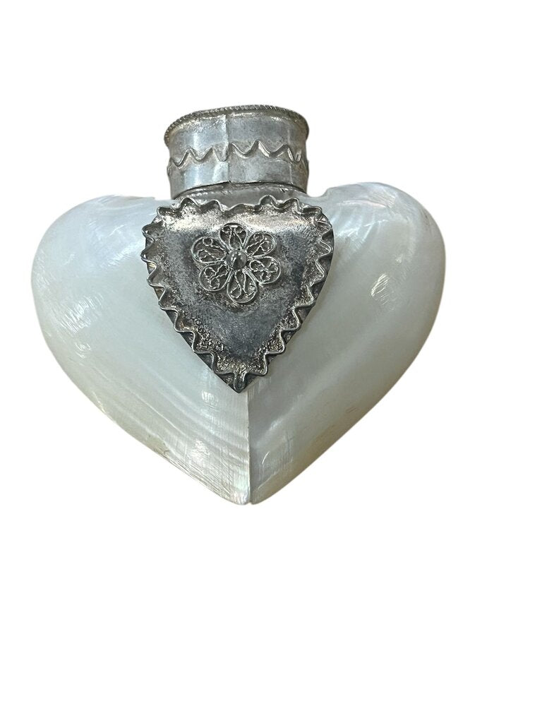 Vintage Mother of Pearl Snuff Box