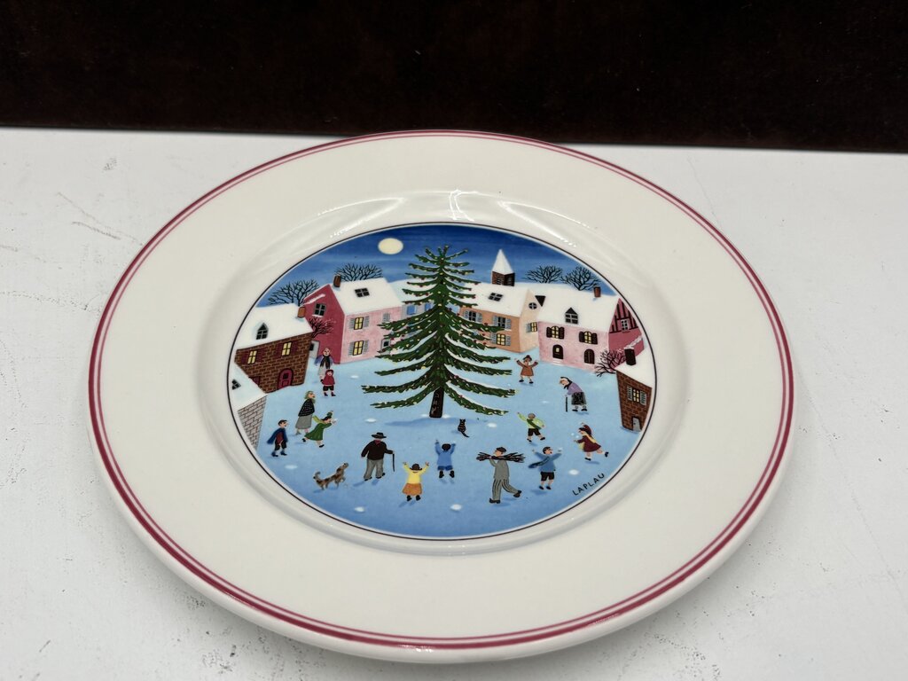 Villeroy & Boch Winter Theme Laplau Design Salad Plate 8.25"