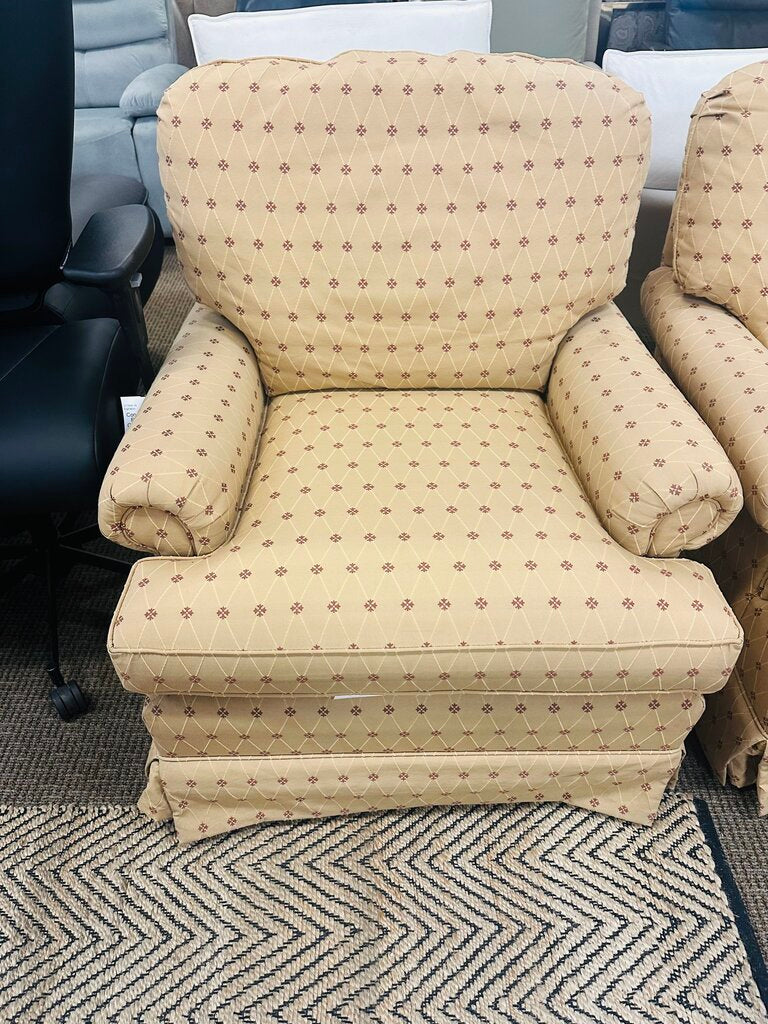Thomasville Upholstered Rolled Arm Accent Chair