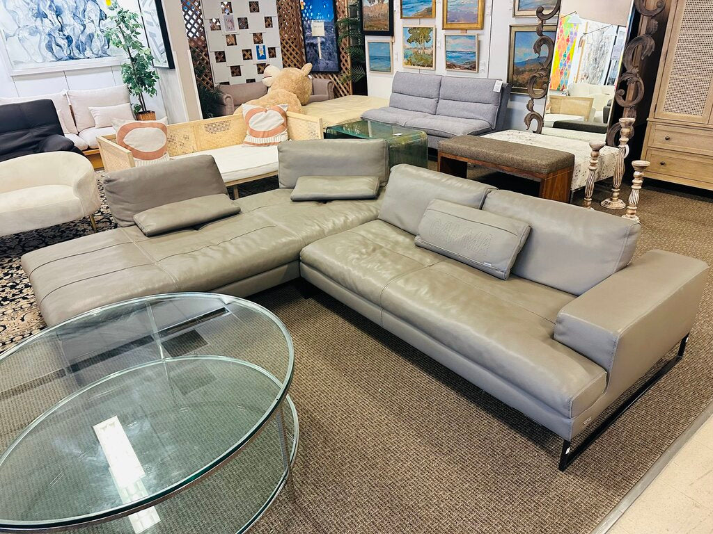 GAMMA Sunset Italian Leather Sectional Sofa Orig. $15500 (115x95)
