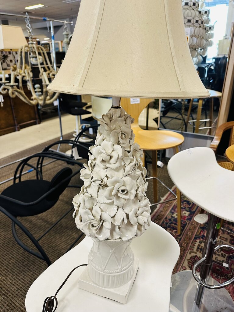 Manises Flora Blanco Lamp