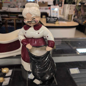 Betty Lou Nichols Vintage Christmans Set