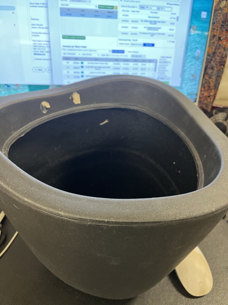 Black Plastic Triangular Mouth Planter 12 Inch