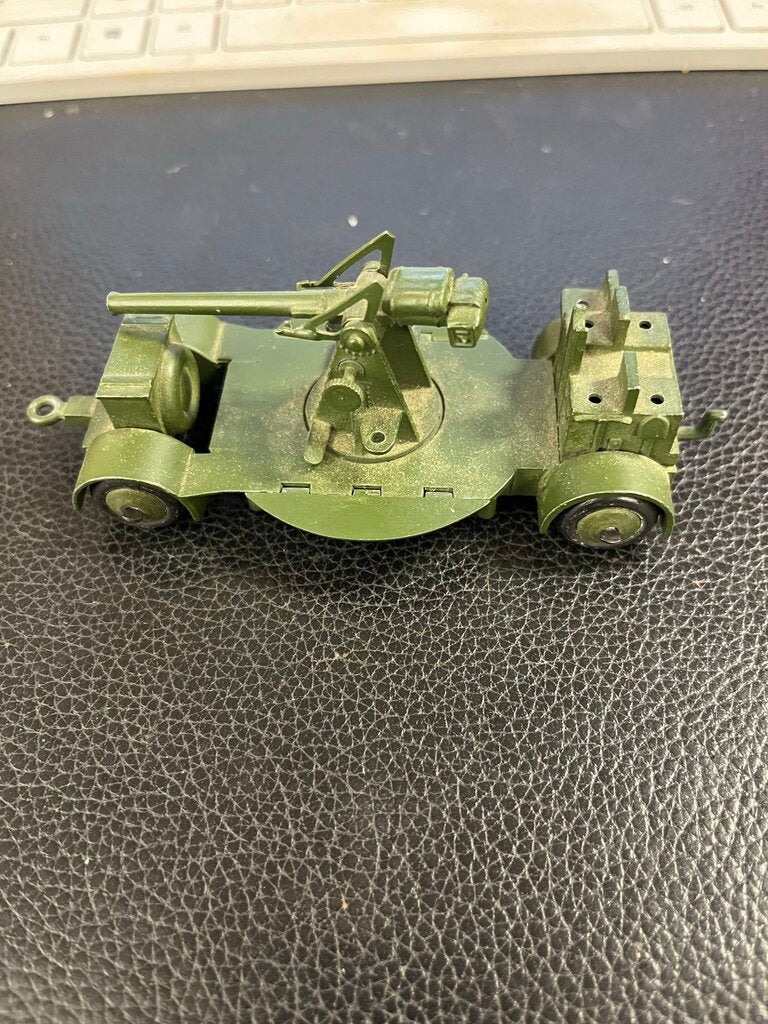 Vintage Dinky Toys 161 Anti-Aircraft Gun On Trailer