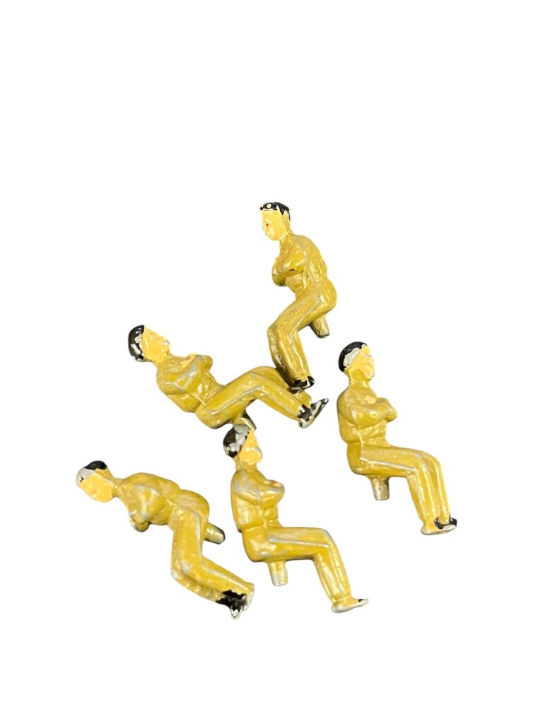 Dinky Toy Army Personnel Privates Seated Set of 4