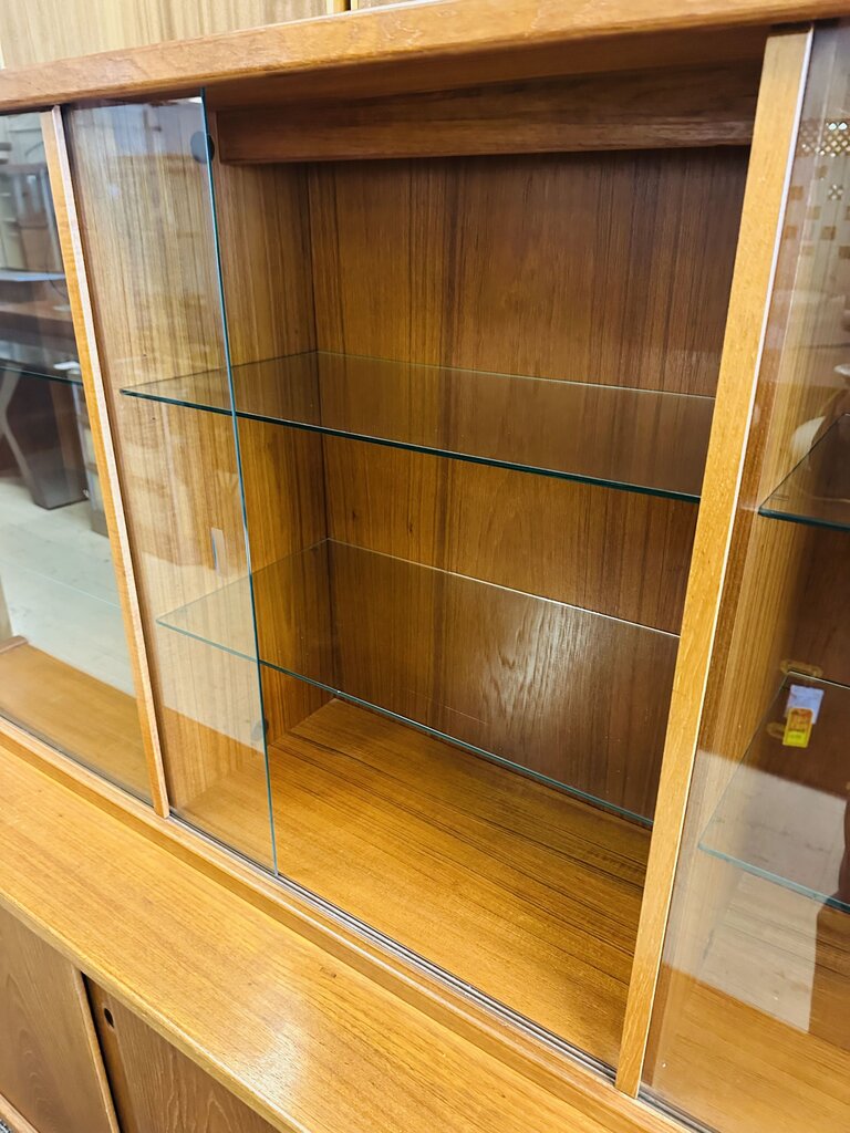 Danish Mid Century Teak Buffet and Hutch 73x20x62