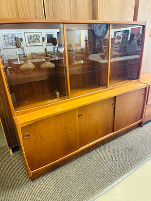 Danish Mid Century Teak Buffet and Hutch 73x20x62