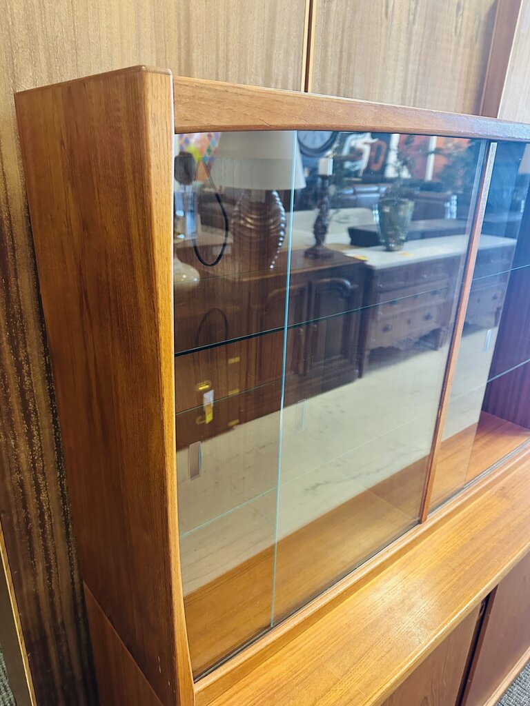 Danish Mid Century Teak Buffet and Hutch 73x20x62