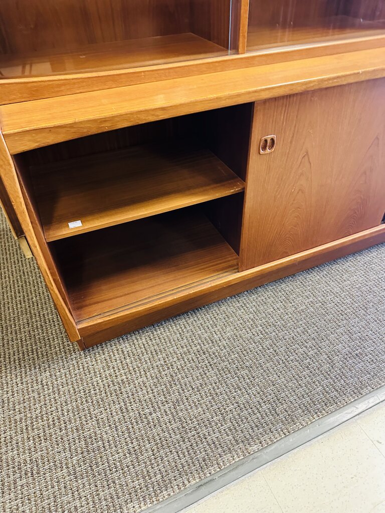 Danish Mid Century Teak Buffet and Hutch 73x20x62