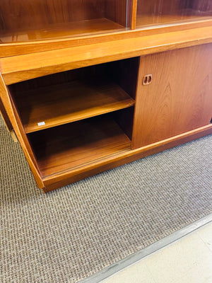 Danish Mid Century Teak Buffet and Hutch 73x20x62