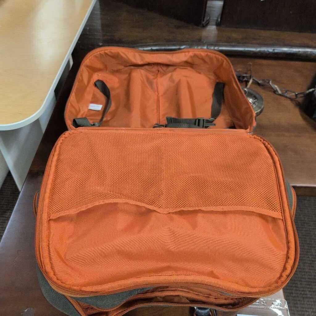 Baggallini Travel Bag Luggage Rolling Carry On-Olive & Rust