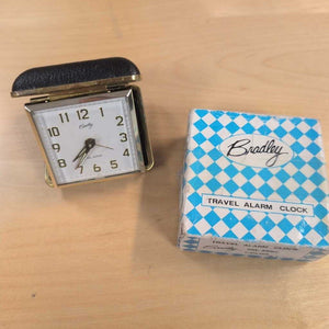 Vintage Bradley Travel Clock