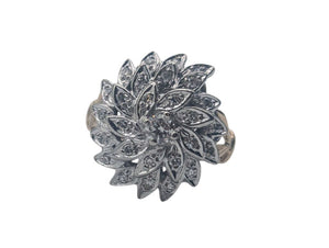 Ring 14k Yellow & White Gold Flower Shape w/ Diamonds