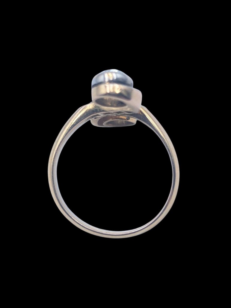 Ring 18k Yellow Gold "S" w/ Diamonds