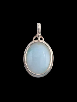 Pendant 14k Yellow Gold Jade Cabochon