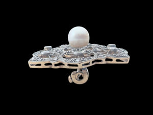 Brooch AU & PT Flower w/ Pearl & Diamonds