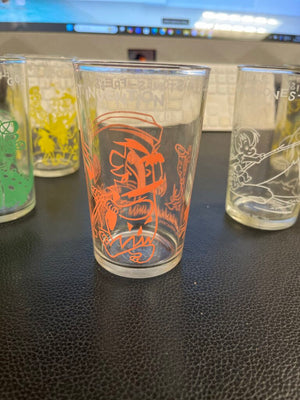 Vintage Welch's Flinstones Jelly Glasses 7 (1 Cracked)