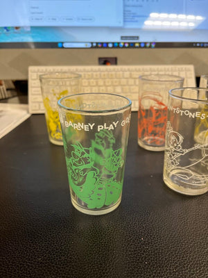 Vintage Welch's Flinstones Jelly Glasses 7 (1 Cracked)