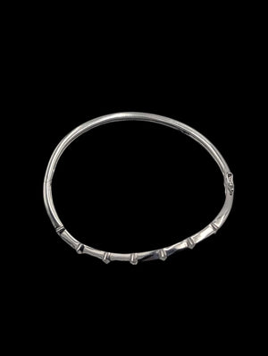 Bangle 18k White Gold w/ Diamonds