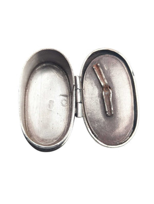 Box 900 Silver Lion w/ Moving Tongue