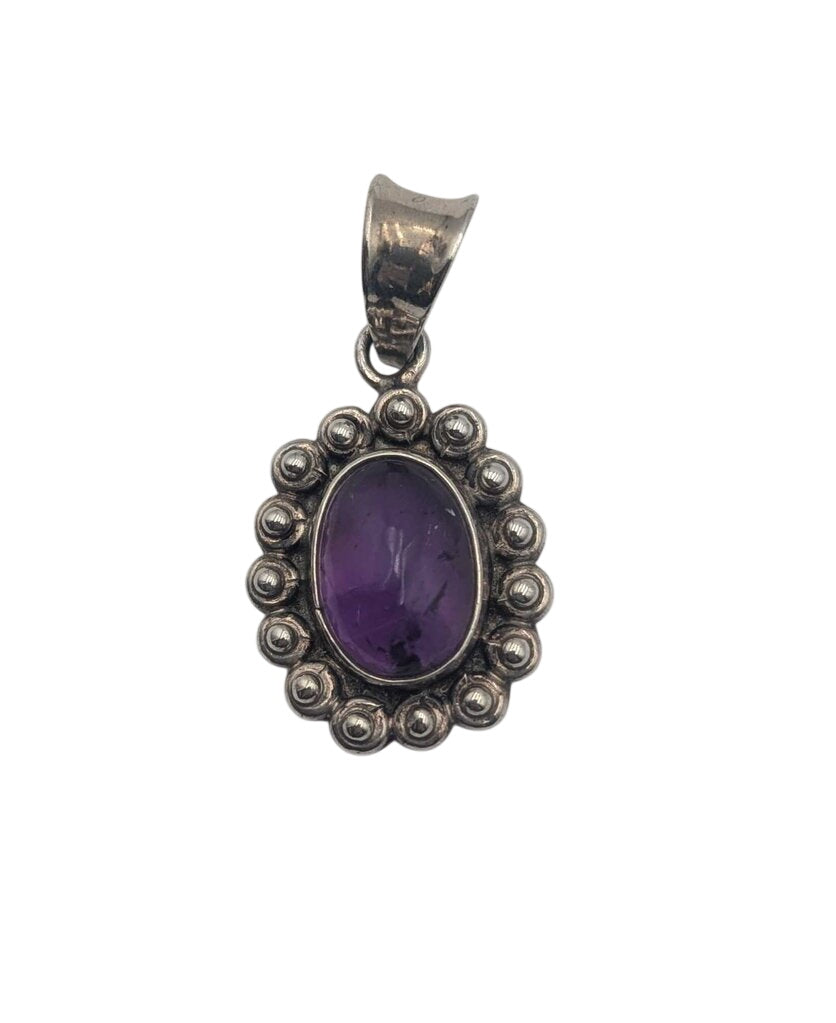 Pendant Silver w/ Amethyst Beaded