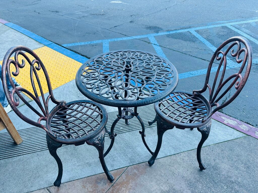 Three-Piece Patio Set with 24-Inch Table