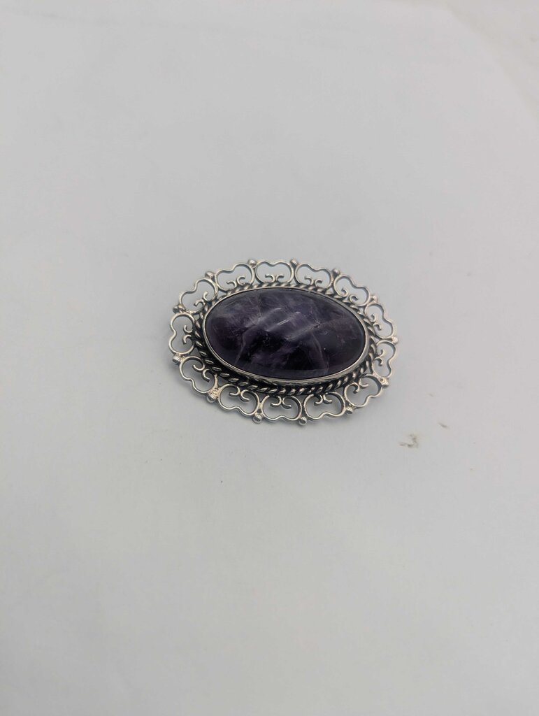 Brooch Sterling Silver w/ Amethyst Cab Large Oval