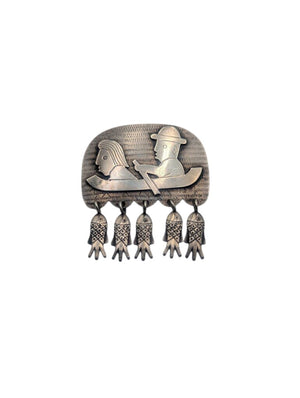 Brooch Silver w/ Dangling Fish