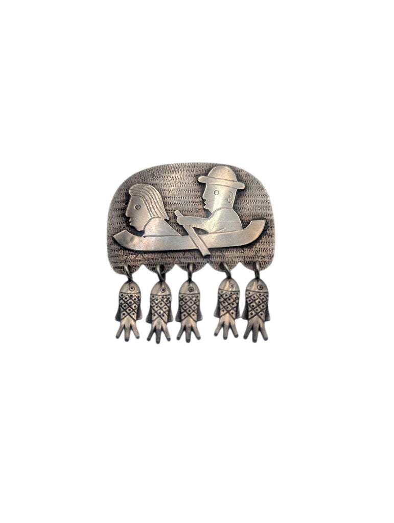 Brooch Silver w/ Dangling Fish
