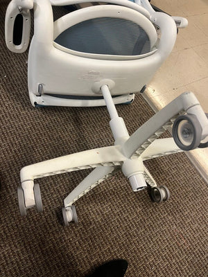 Humanscale Diffrient World Mesh Office Chair Gray