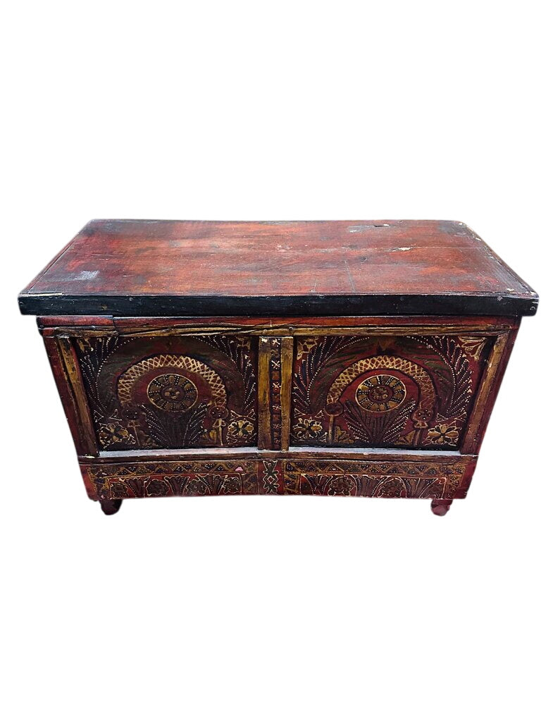 Moroccan Hand Painted Decorative Chest 25x11x17