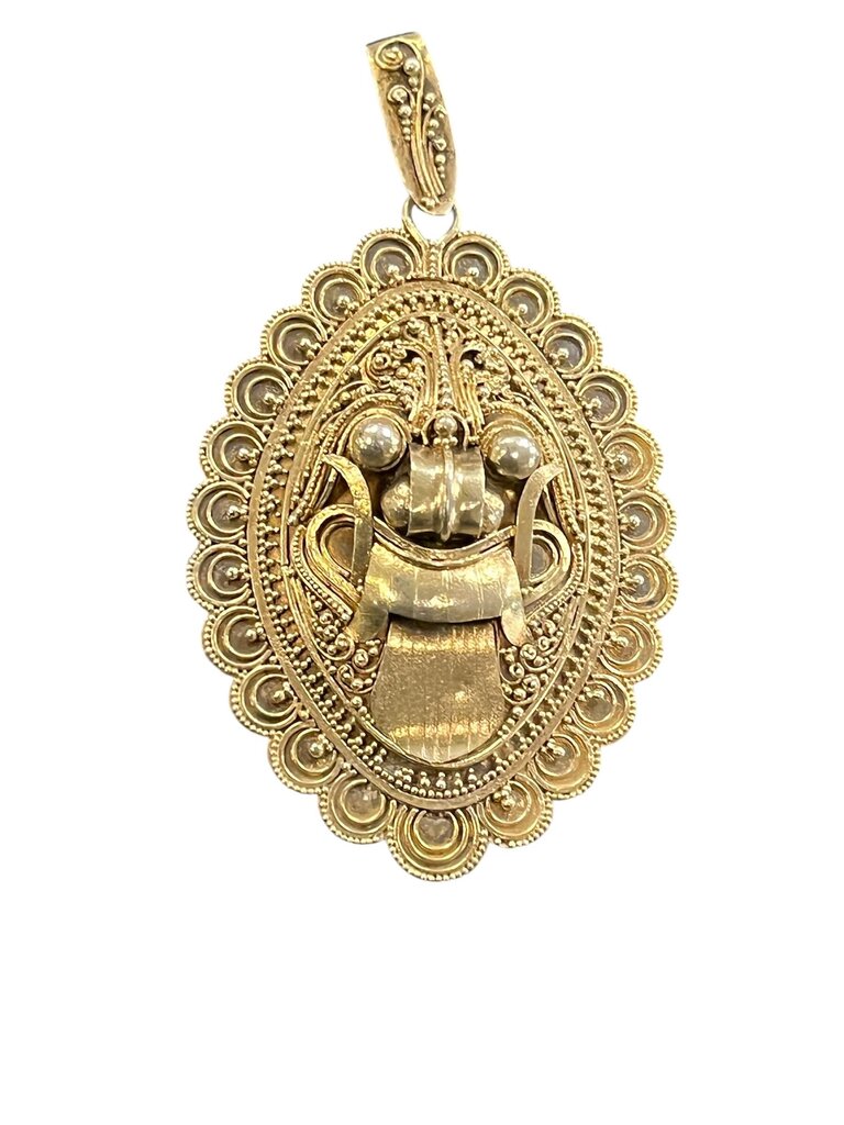 Pendant Silver Indian Style w/ Face