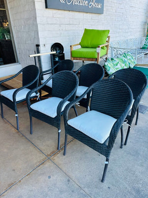 Descriptive image text