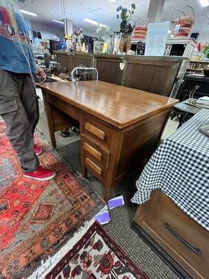 Vintage Gunn Furniture Tiger Oak "Teacher's Desk" 42x32x30