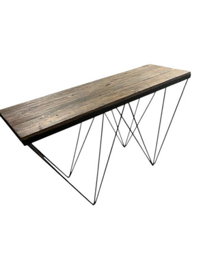 Descriptive image text