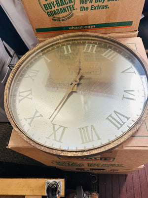 Vintage 19" Round Wall Clock