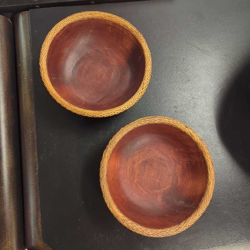 Balinese Acacia Wood Bowls w/ Wicker Trim 7.5" (PAIR)