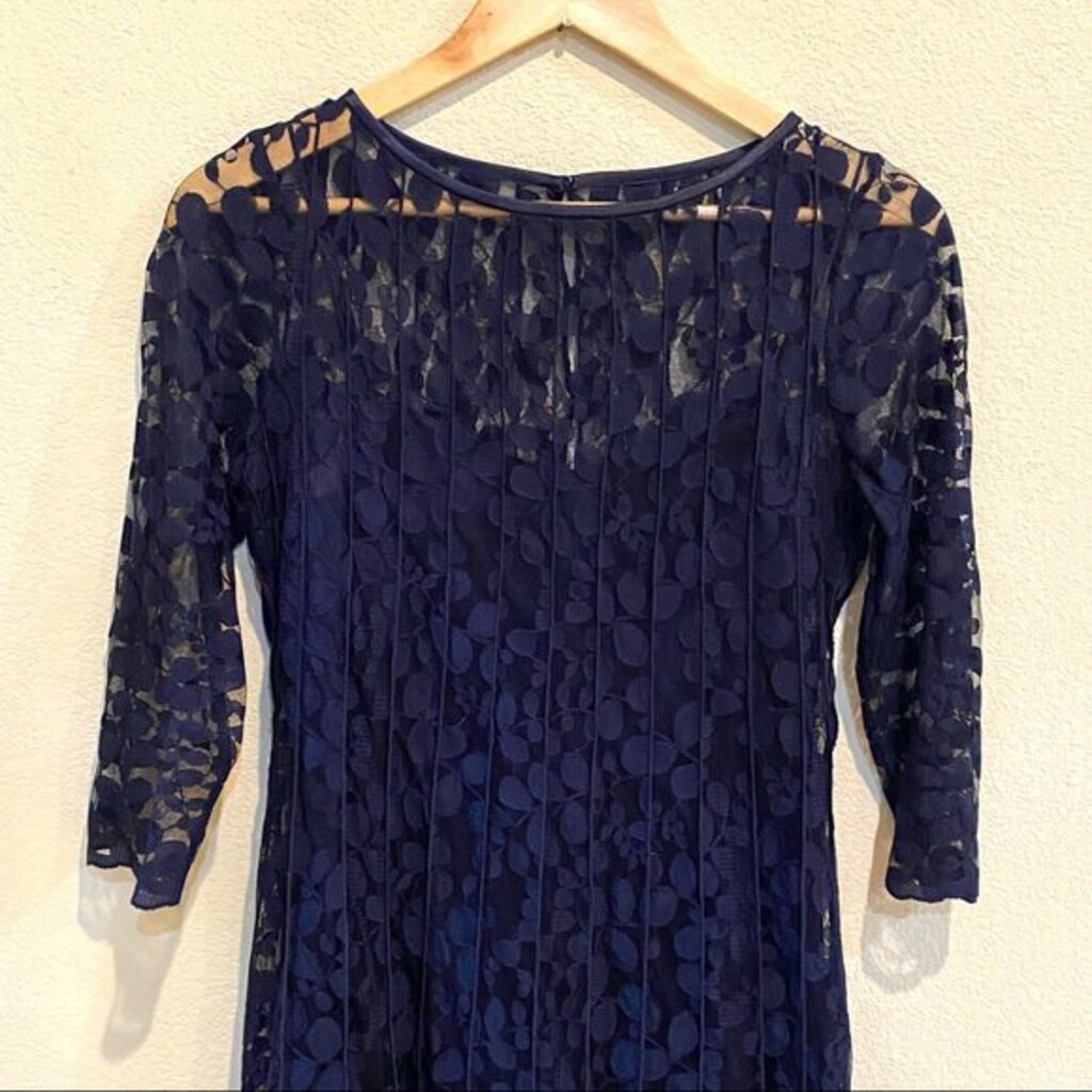 NWT TERI JON Lace Dress w/ Shell Navy Sz.6