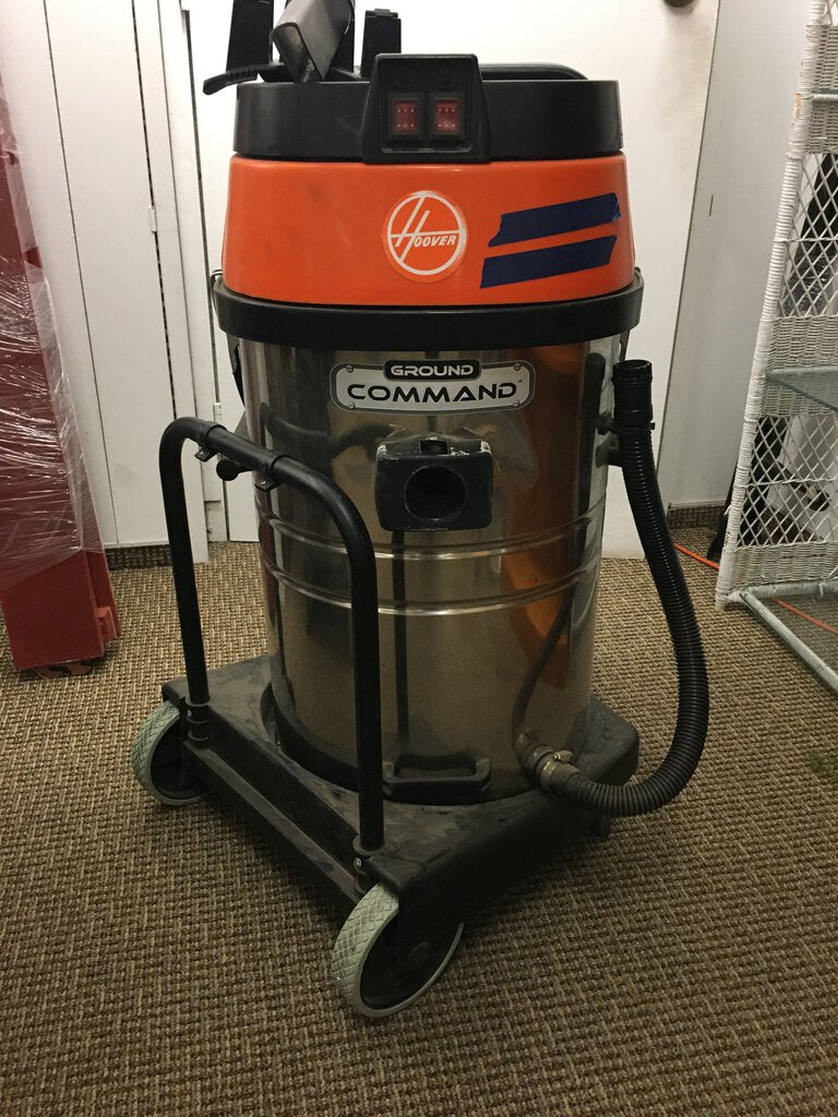 Hoover Ground Command CH84005 20 Gal Wet/Dry Vac.